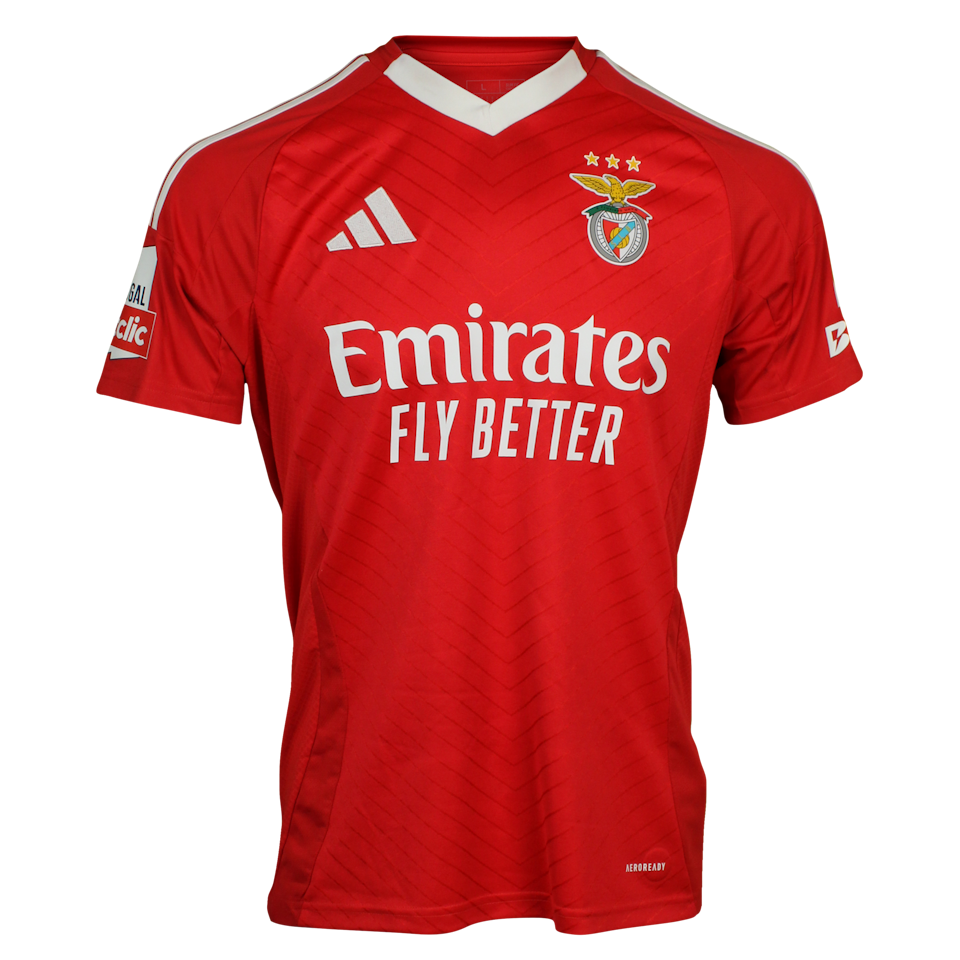 Álvaro Fernández SL Benfica shirt