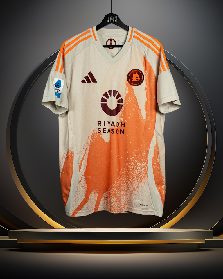 Artem Dovbyk AS Roma shirt