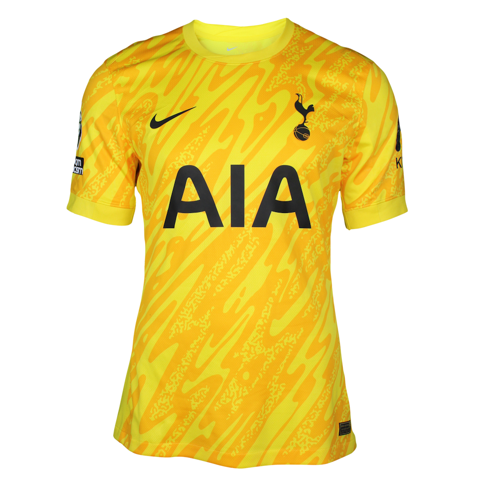 Guglielmo Vicario Tottenham Hotspur shirt