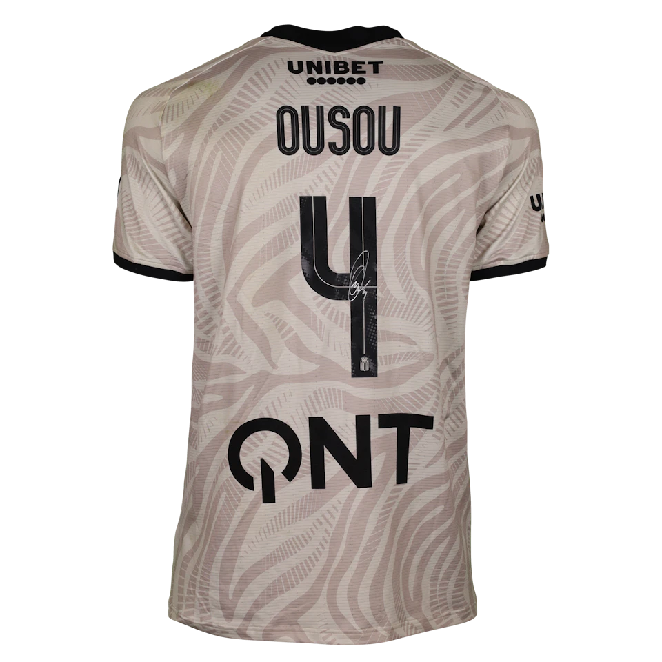 Sporting Charleroi-Trikot von Aiham Ousou