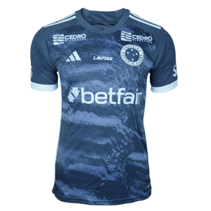 Vitor Hugo Amorim de Assis Cruzeiro shirt