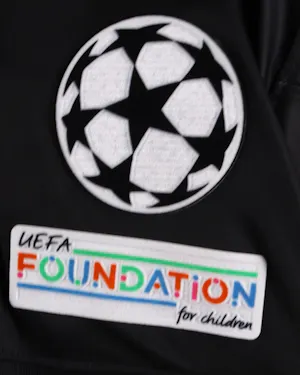 Zeno Debast Sporting CP shirt