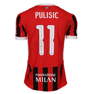 AC Milan 팀의 Christian Pulisic 셔츠