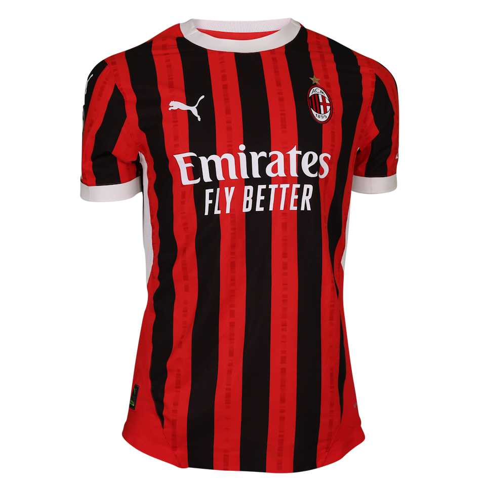 Theo Hernández AC Milan shirt