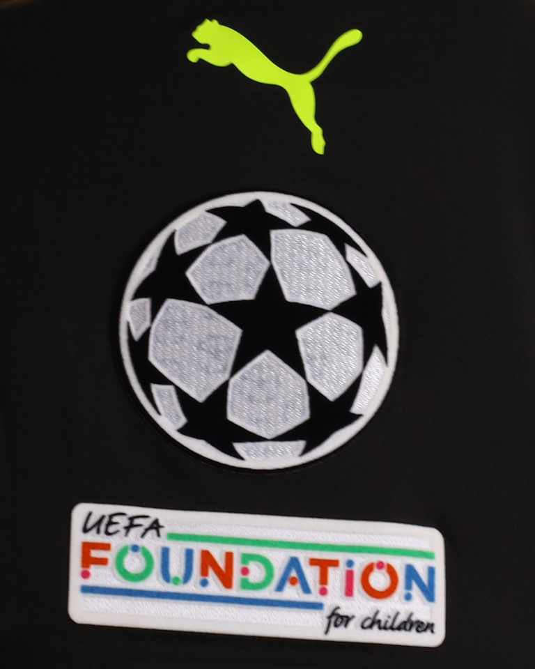 Adamo Nagalo PSV shirt