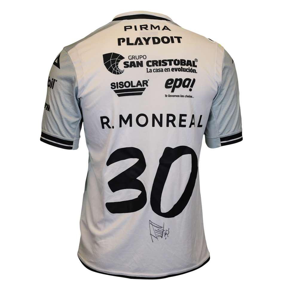 Ricardo Monreal Morales Necaxa jersey