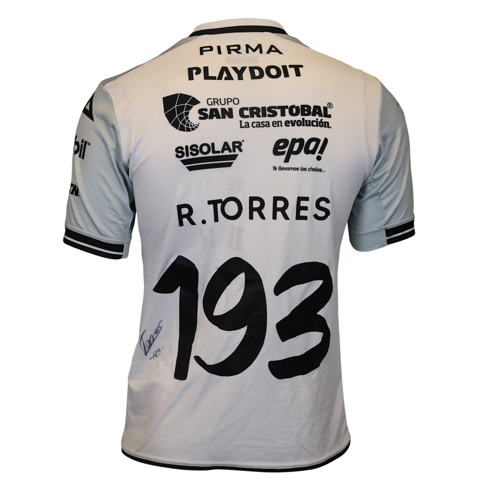 Román Torres Acosta Necaxa shirt