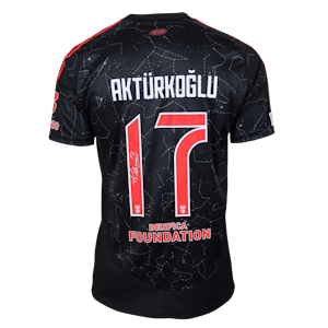 Kerem Aktürkoğlu SL Benfica shirt