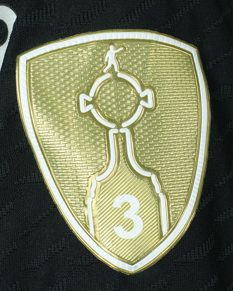 来自Flamengo的Bruno Henrique球衣