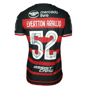 Evertton Gustavo Fernandes Araújo Flamengo shirt