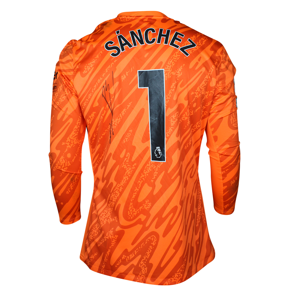 Robert Sanchez Chelsea shirt