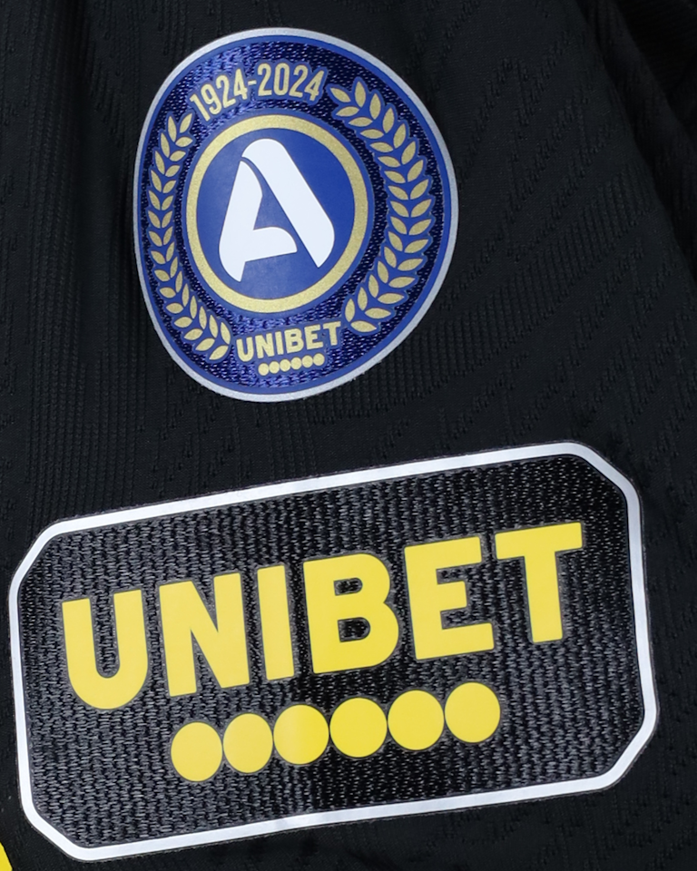 Anton Saletros AIK shirt