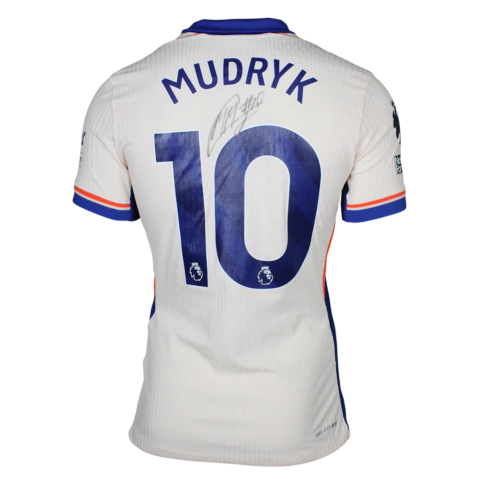 来自Chelsea的Mykhailo Mudryk球衣