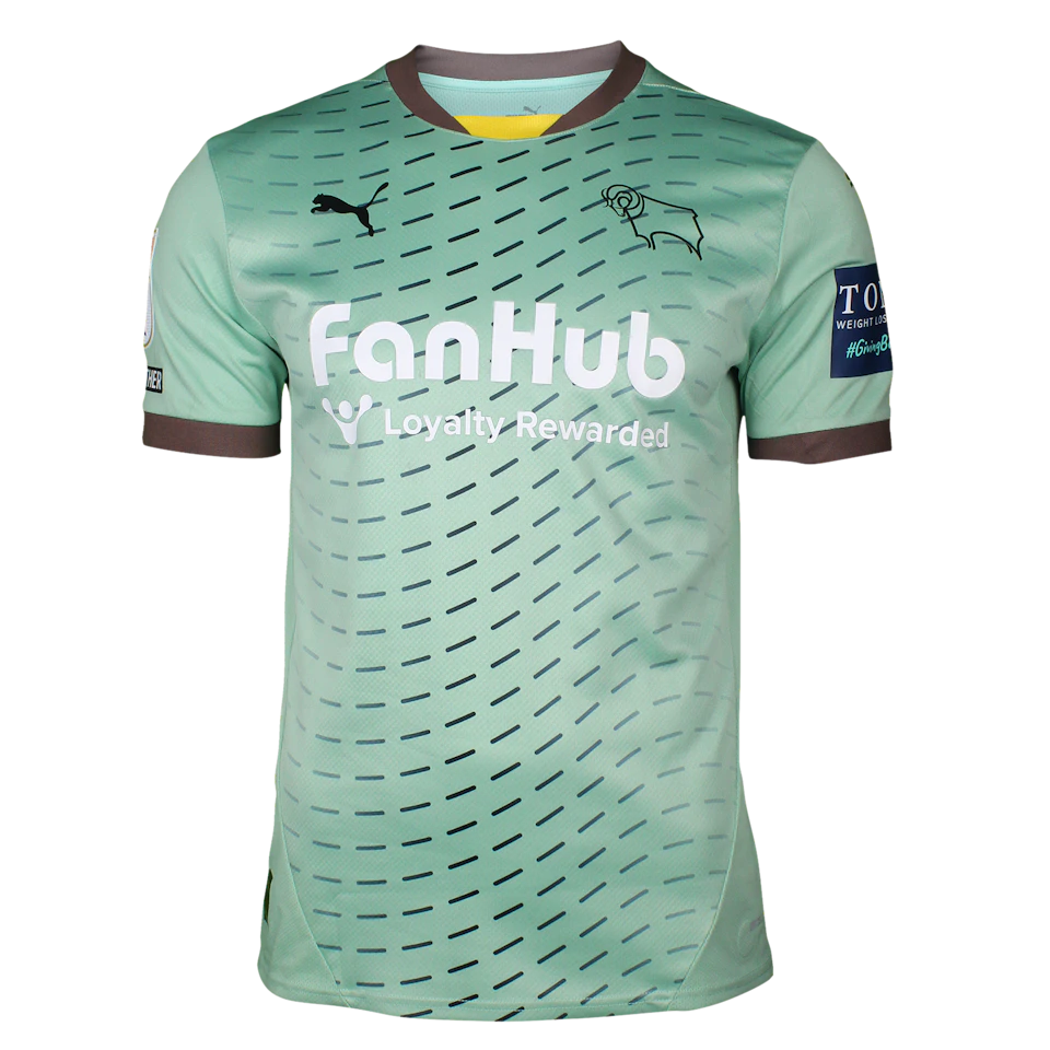 来自Derby County的Eiran Cashin球衣