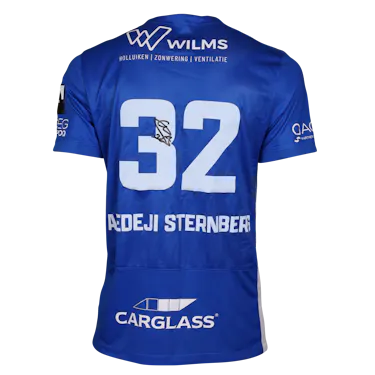 来自KRC Genk的Noah Adedeji-Sternberg球衣