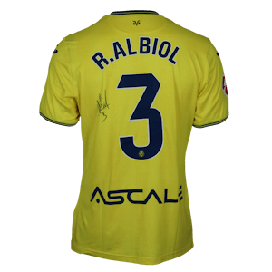 Raúl Albiol Villarreal CF shirt