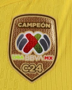 Miguel Vázquez Club América shirt