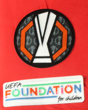 来自OGC Nice的Moise Bombito球衣