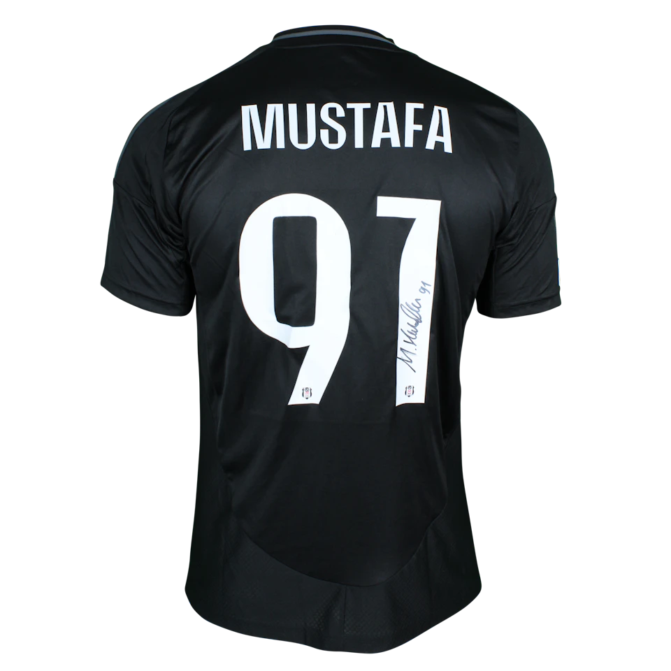 Mustafa Erhan Hekimoğlu Beşiktaş JK camisa.