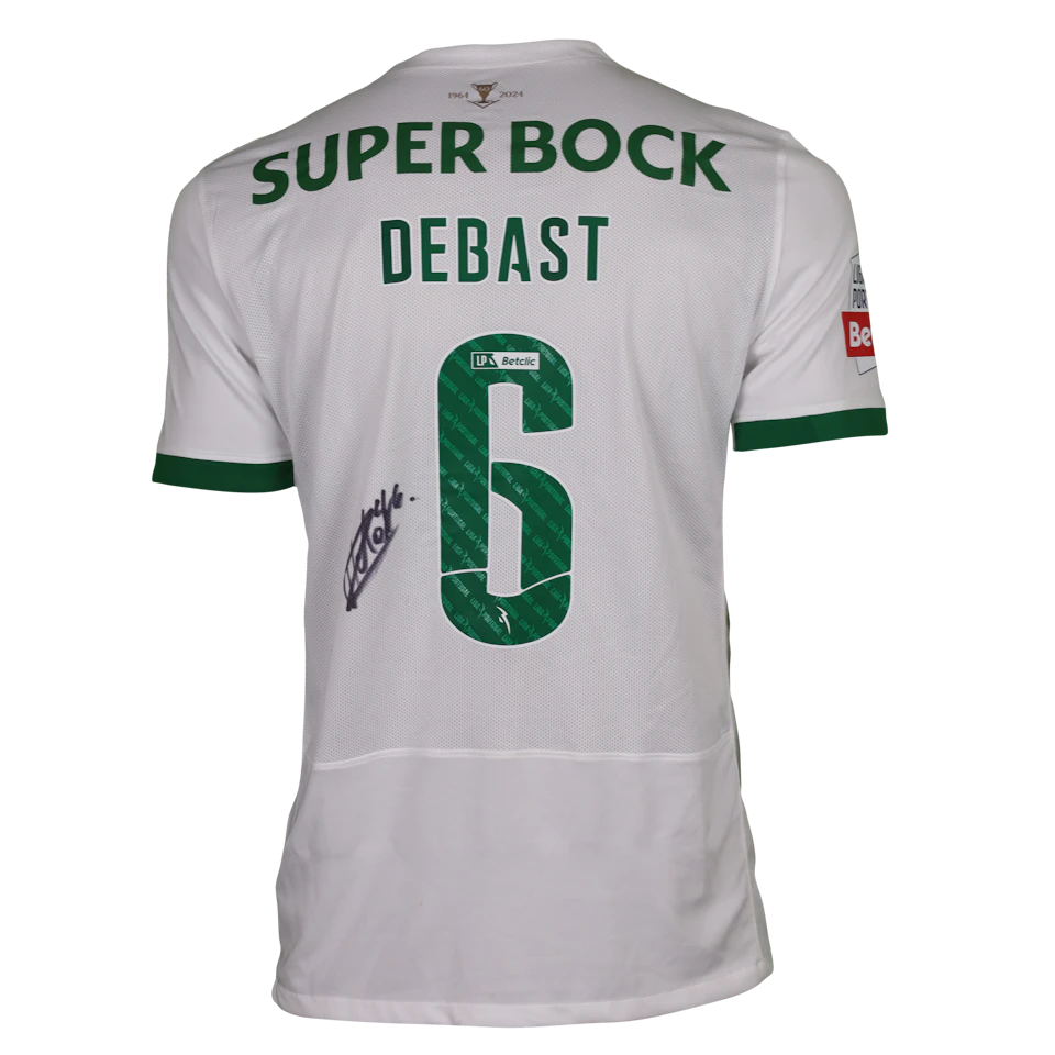 Zeno Debast Sporting CP shirt