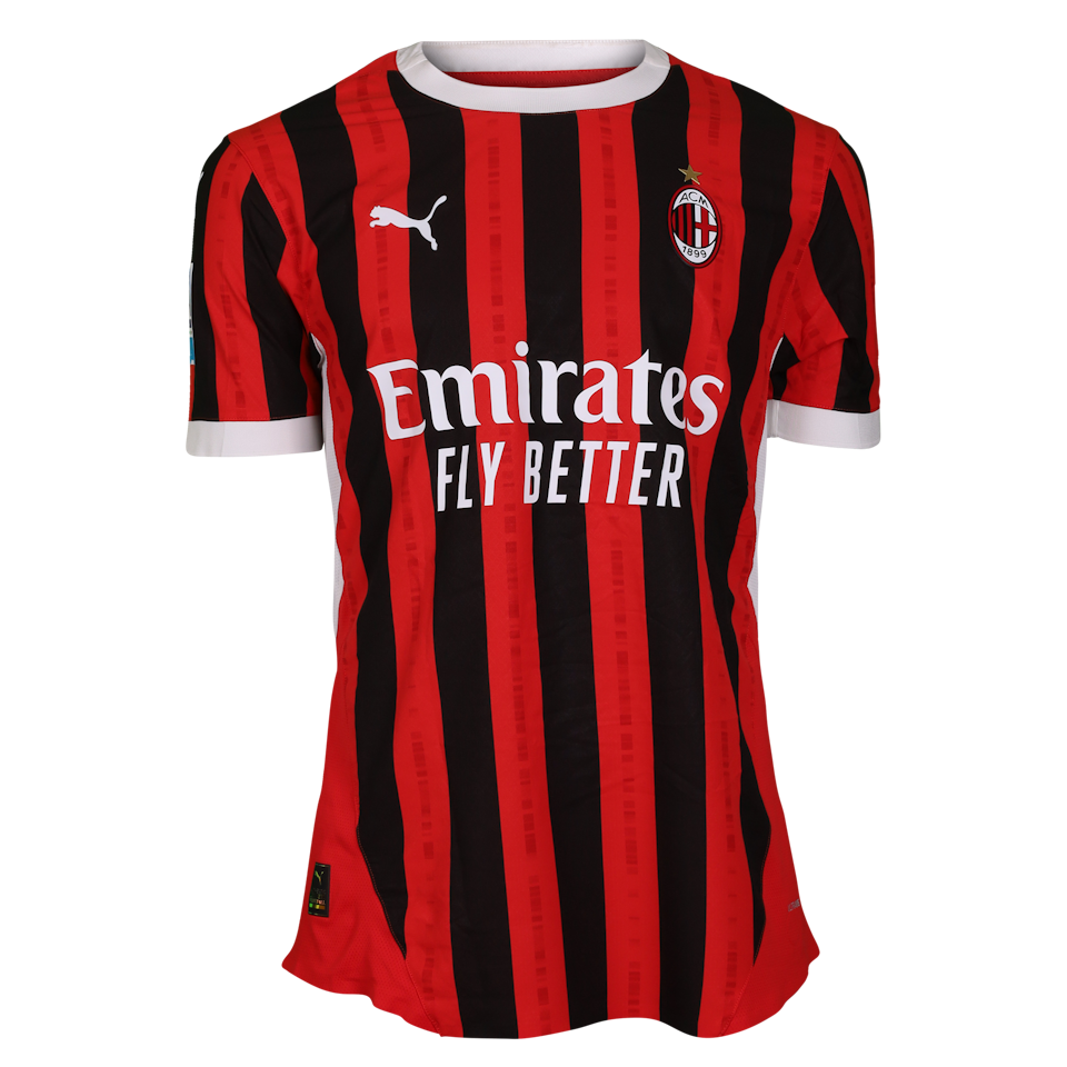 AC Milan 팀의 Ruben Loftus-Cheek 셔츠