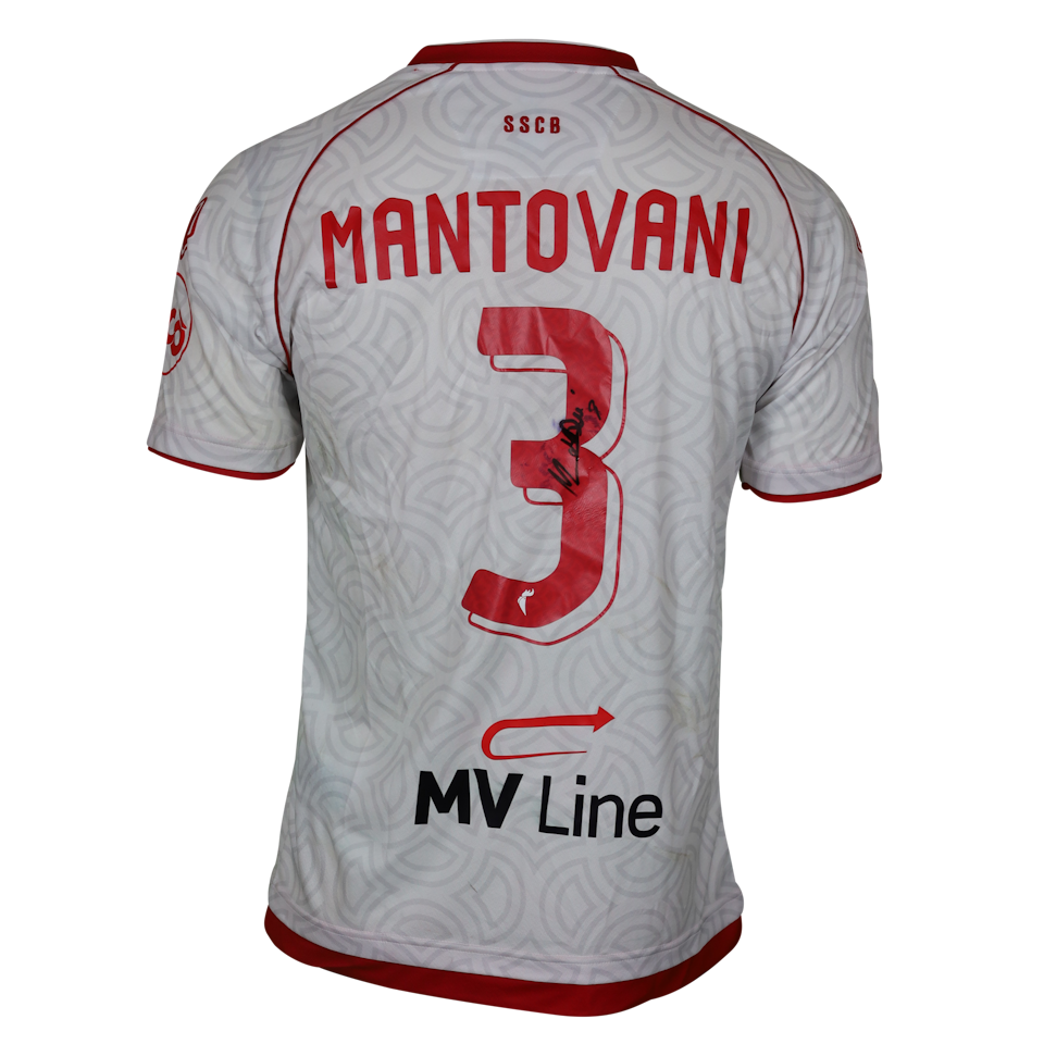 Valerio Mantovani S.S.C. Bari shirt