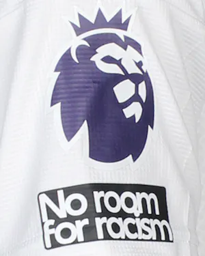 Reiss Nelson Fulham shirt