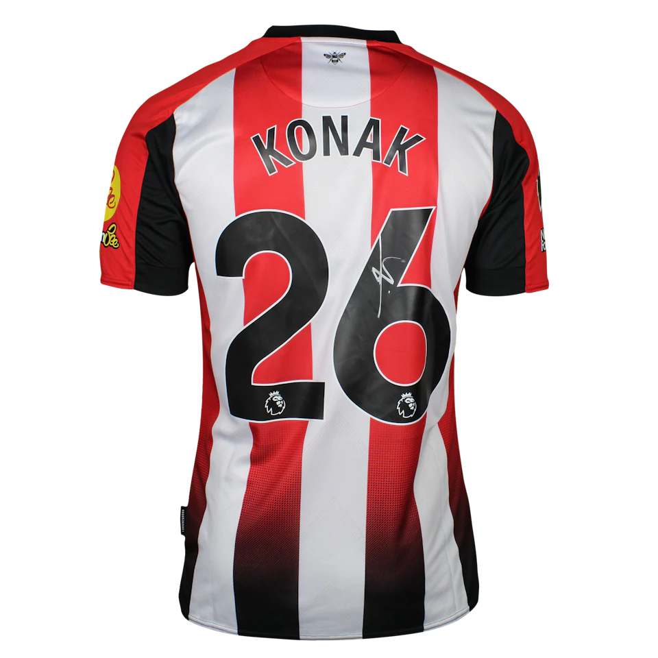 Yunus Emre Konak Brentford のシャツ