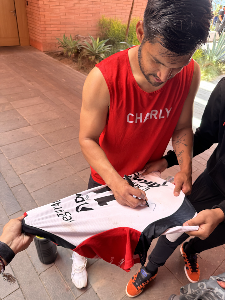 Eduardo Daniel Aguirre Lara Atlas FC shirt