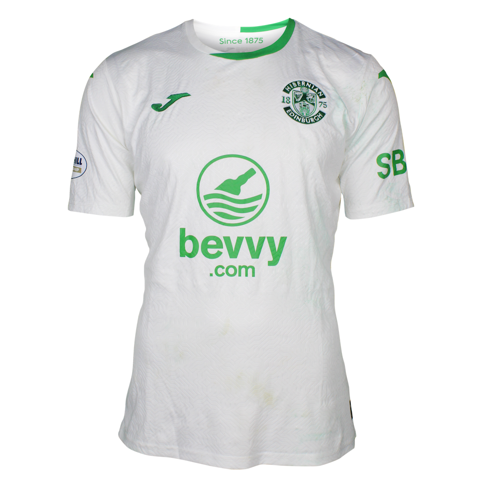 Nectarios Triantis Hibernian shirt