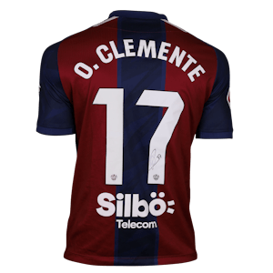 Óscar Clemente Mues Levante UD shirt