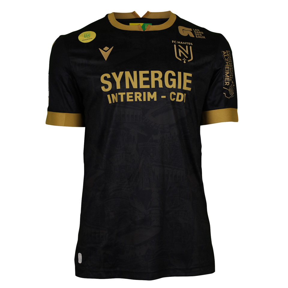 Alban Lafont FC Nantes shirt