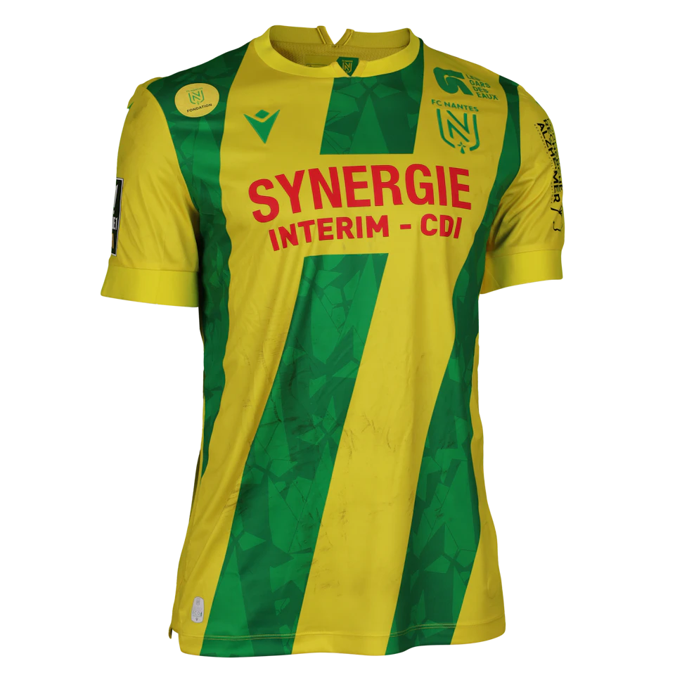 FC Nantes 팀의 Nathan Zeze 셔츠