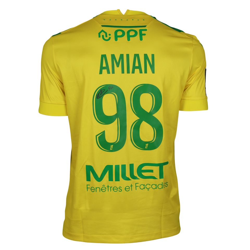 Kelvin Amian FC Nantes forması