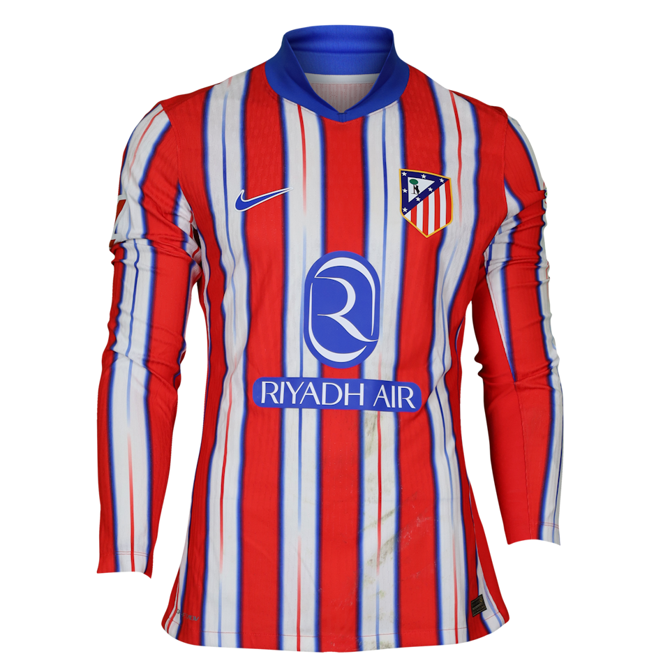José Giménez Atlético de Madrid shirt