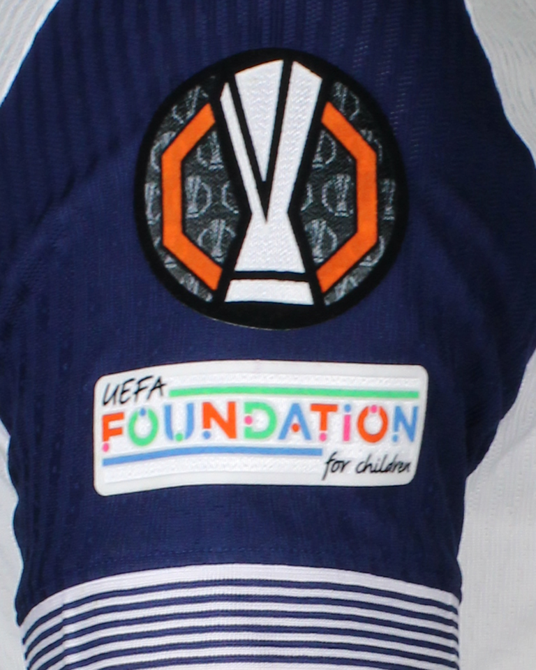 Iyenoma Destiny Udogie Tottenham Hotspur shirt