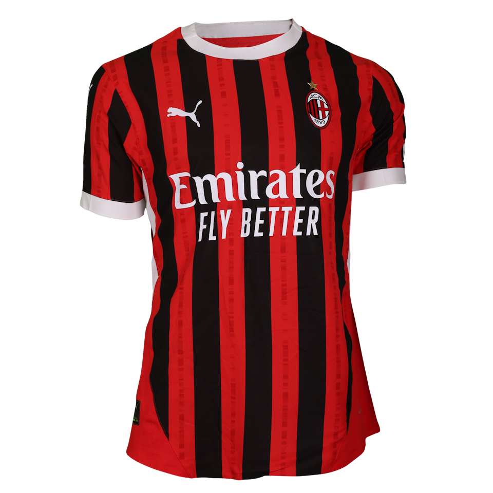 Theo Hernández AC Milan shirt
