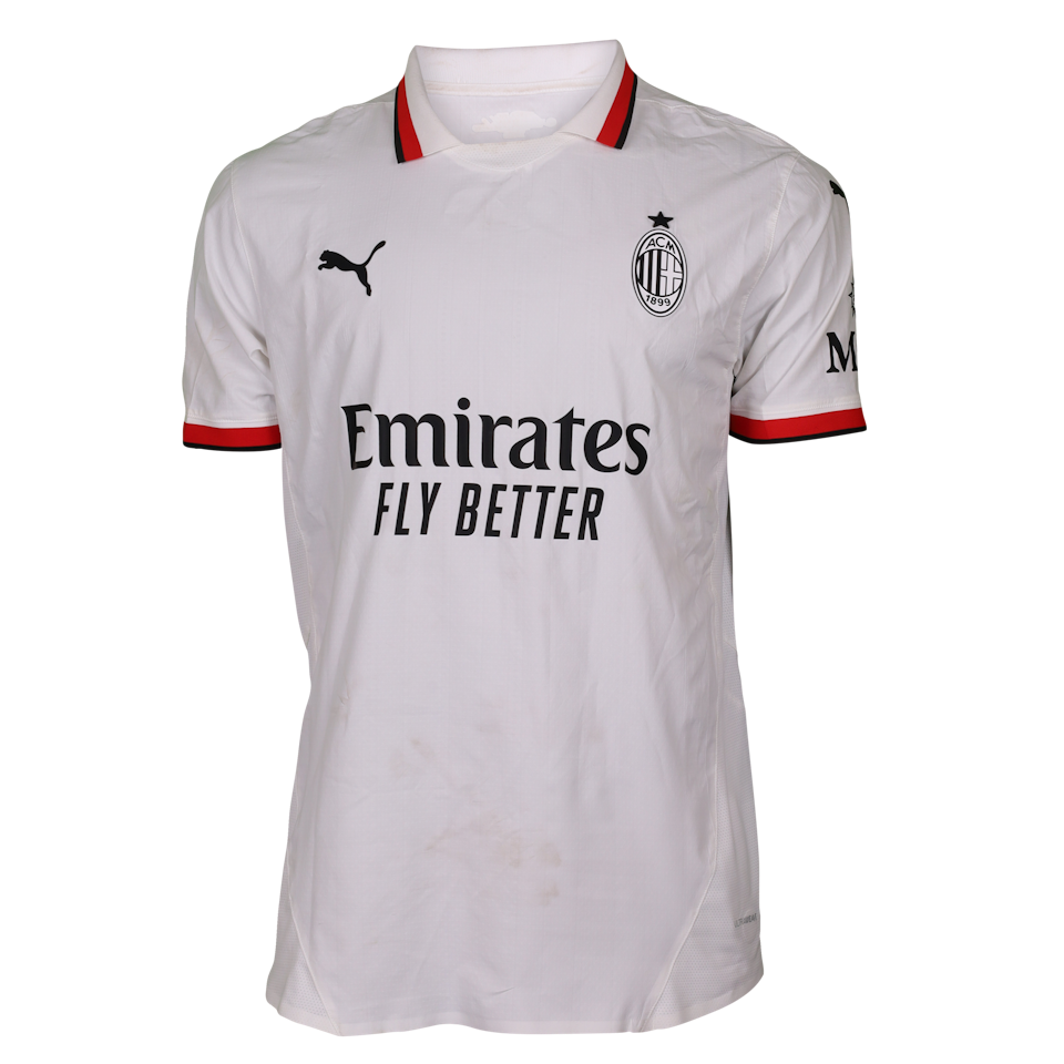 Tammy Abraham AC Milan shirt