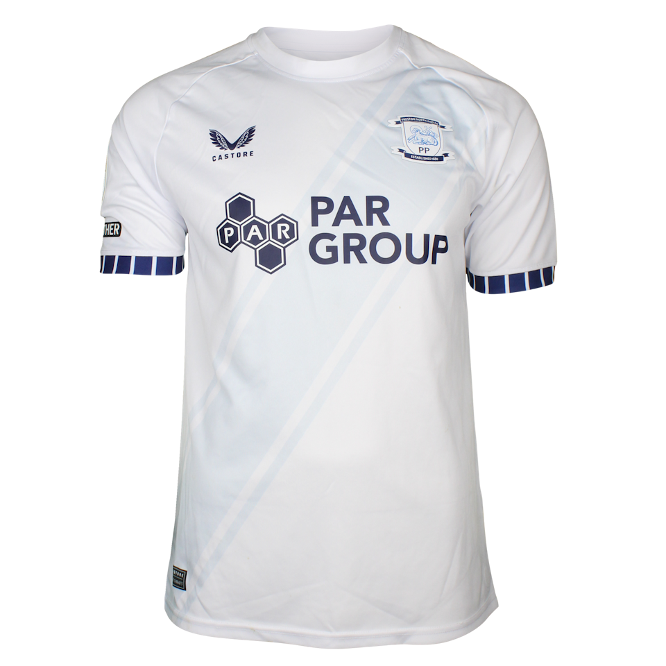 Shirt van Jeppe Okkels Preston North End