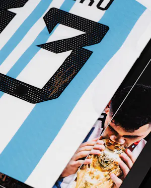 Romero Signed - The Golden Kiss