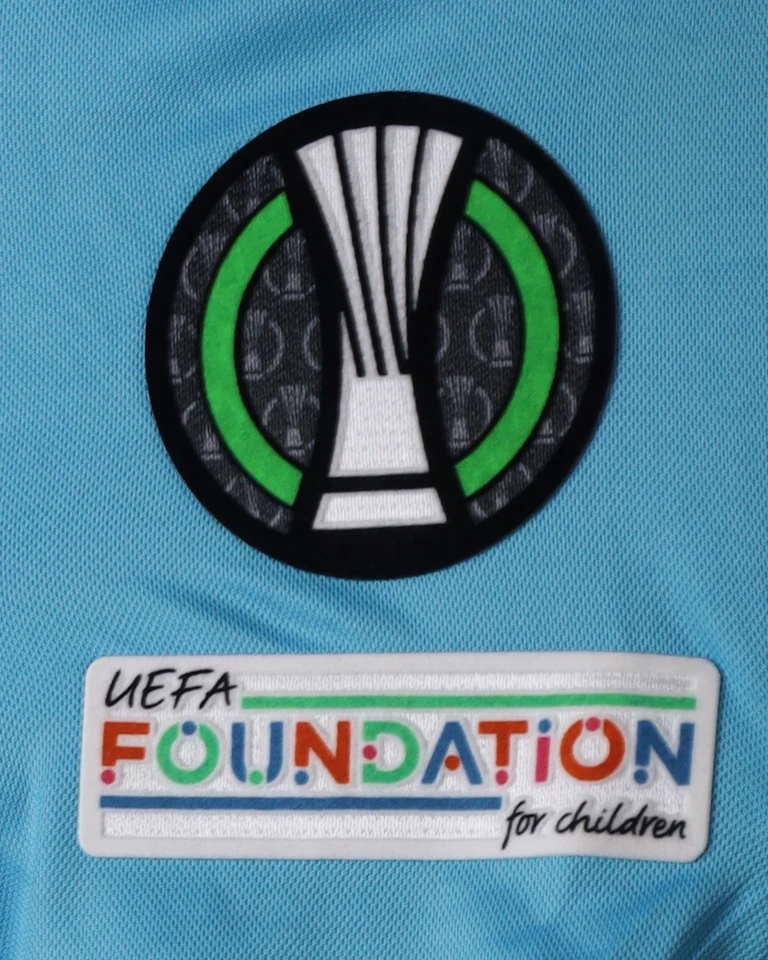 来自Real Betis的Pablo Fornals球衣