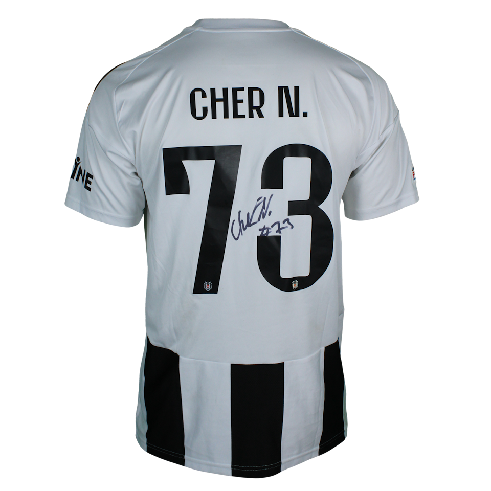 Cher Ndour Beşiktaş JK forması