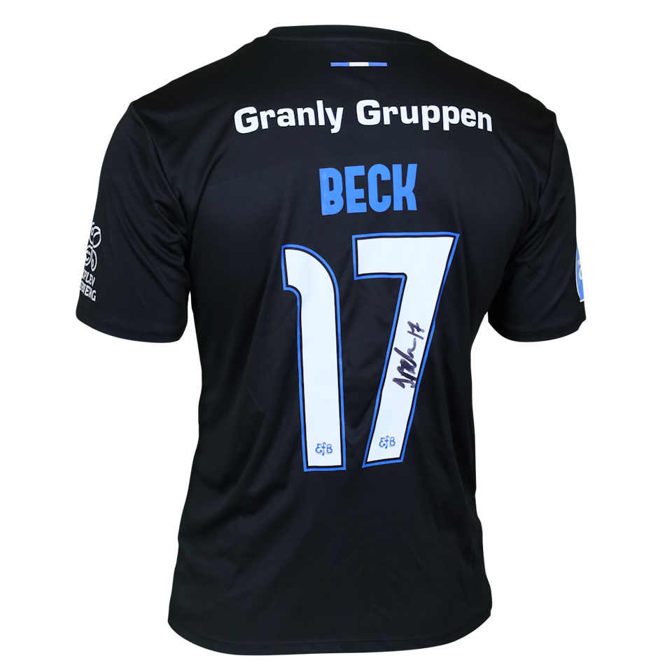 Julius Beck Esbjerg fB shirt