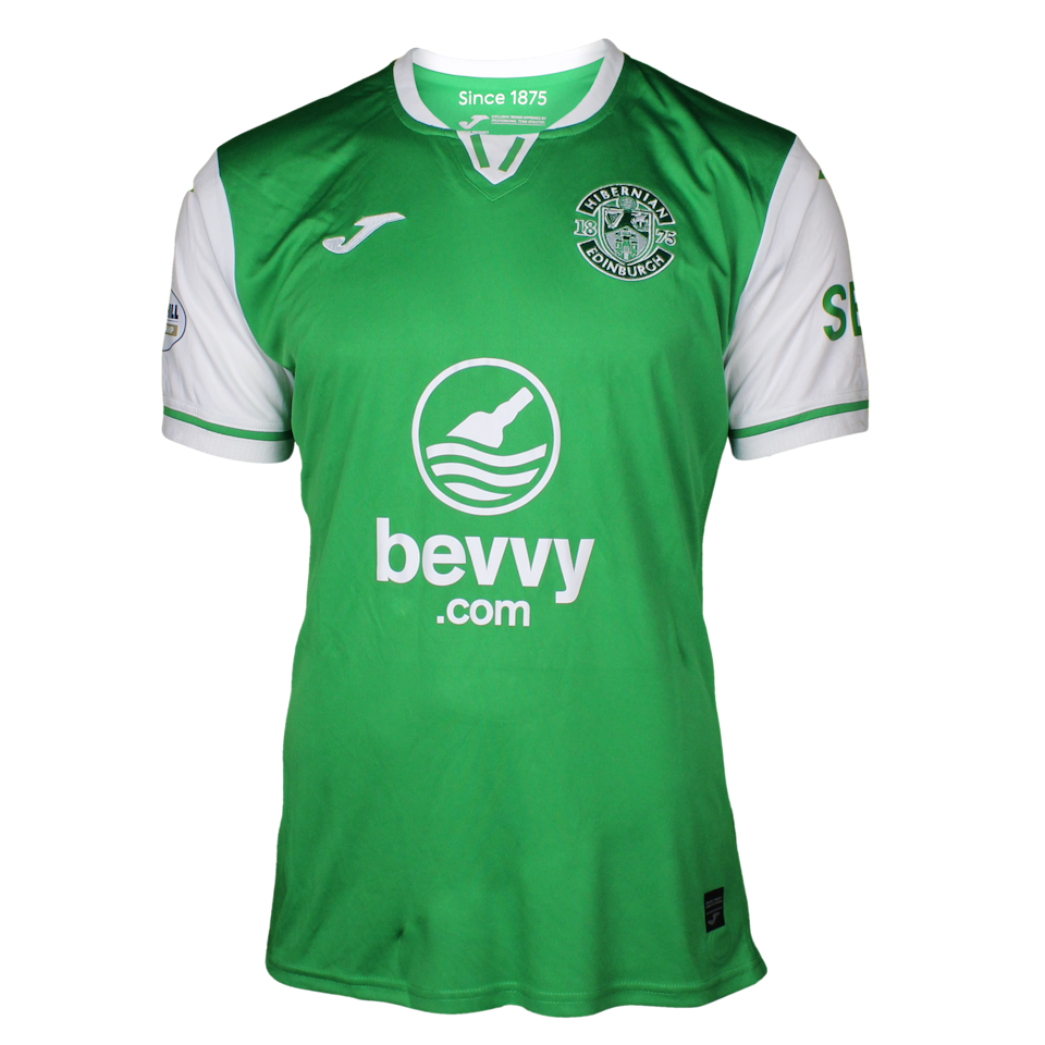 Rocky Bushiri Hibernian shirt