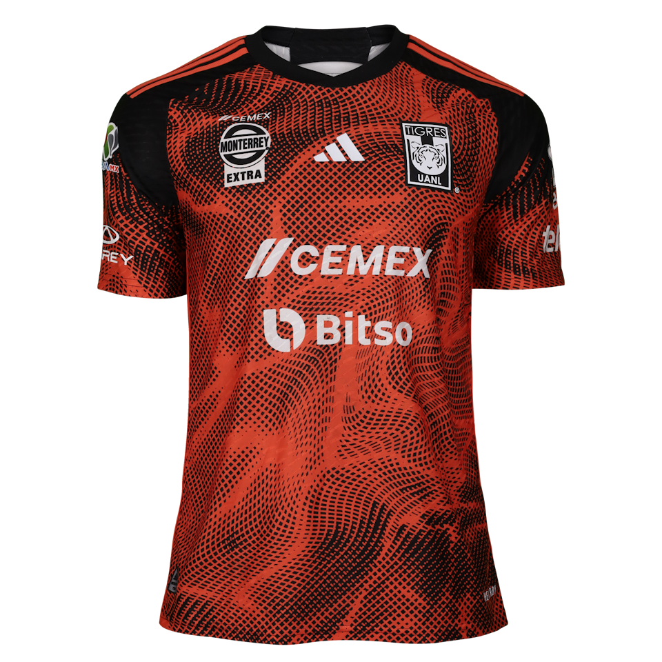 Nicolás Ibañez Tigres UANL jersey