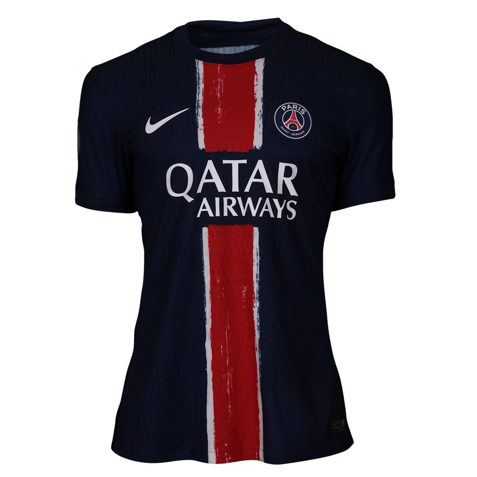 Bradley Barcola Paris Saint-Germain forması