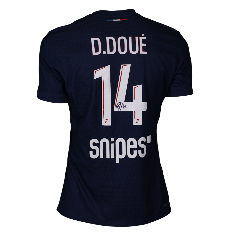 Désiré Doué Paris Saint-Germain shirt