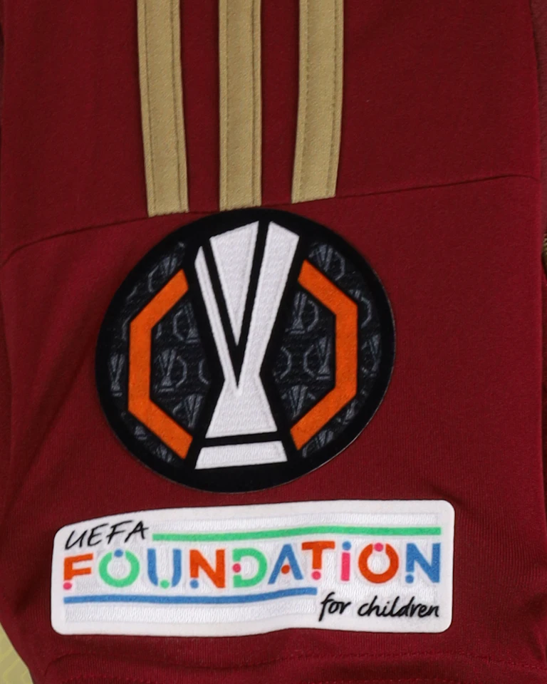 Artem Dovbyk AS Roma camisa.