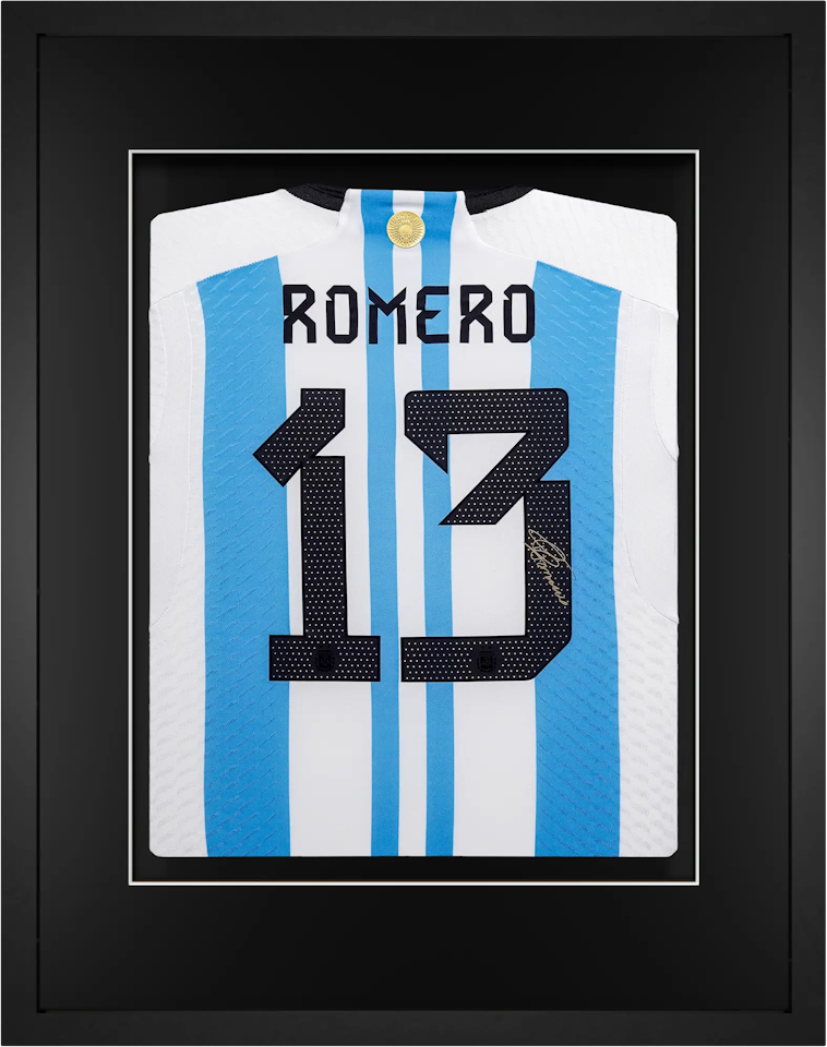 Romero Signed - Argentina World Cup Champion '22