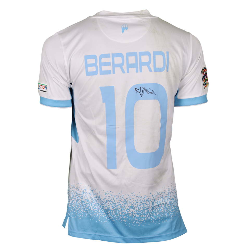 Filippo Berardi San Marino camisa.